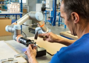 mens cobot samenwerking