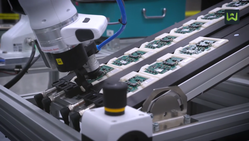 quality testing and inspection with a cobot