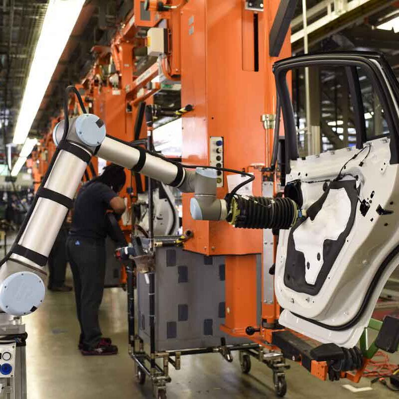 cobot automotive industy